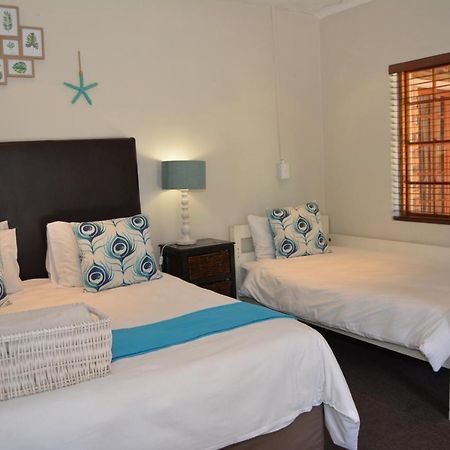 Aero Guest Lodge Kempton Park Exterior photo